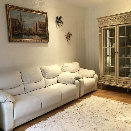 Дворівневі Апартаменти Antique Ternópil Exterior foto